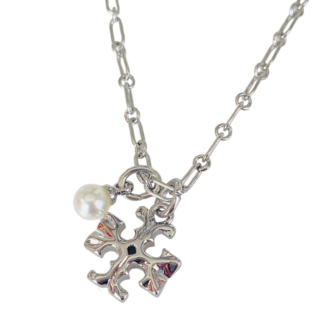 Auth NEW Tory Burch SILVER Thin ROXANNE Glass Pearl & Logo Pendant Necklace $175